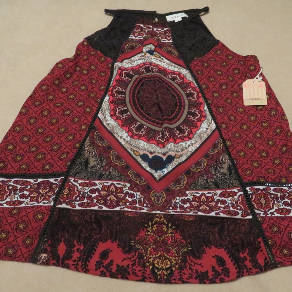 NEW WOMENS TAYLOR & SAGE (S) TOP